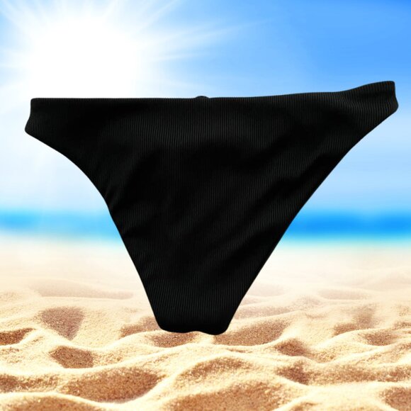 L*Space Black Ribbed Bikini Bottom – Size XS – Flattering Fit & Stretchy Comfort - Picture 2 of 10